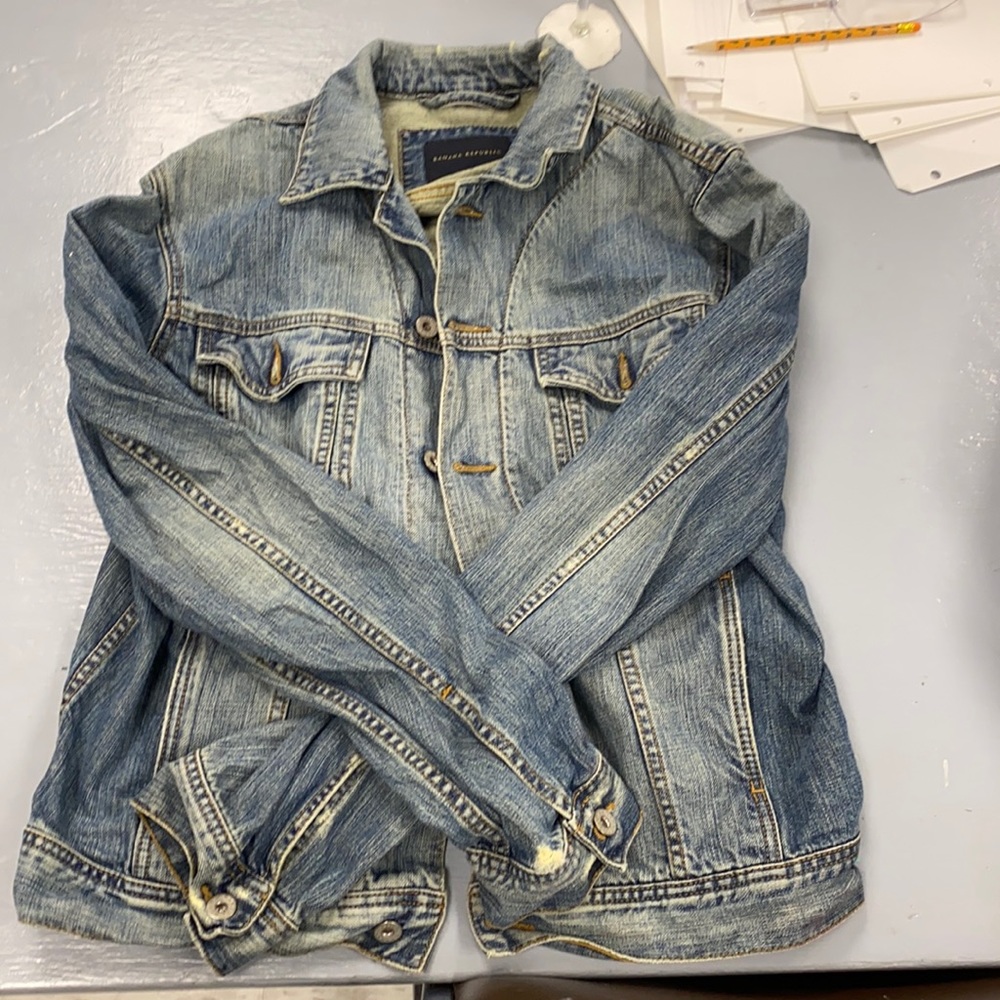Banana Republic Jean Jacket Size Large